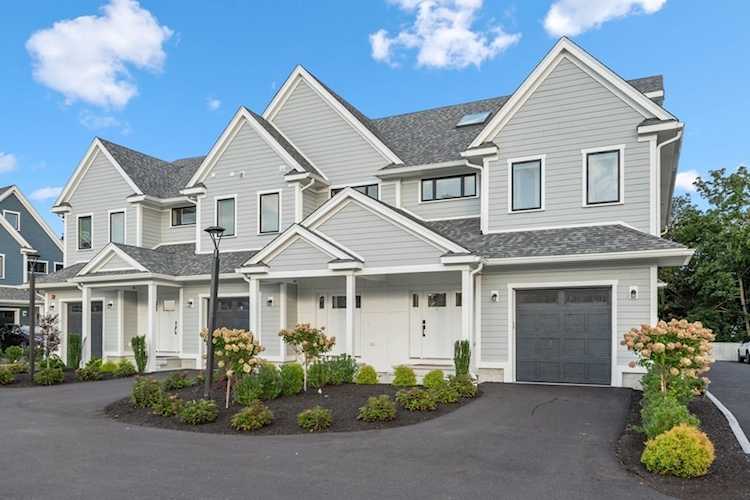 6 Hennery Way #6 Medfield, MA 02052