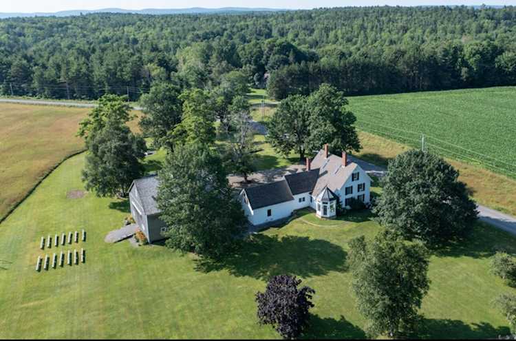328 E Sangerville Rd Sangerville, ME 04479