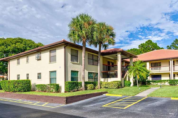 1409 Hammock Pine Blvd 1409 Clearwater, FL 33761 MLS T3477840