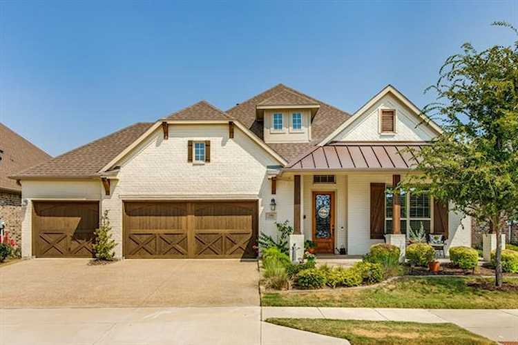 150 Quince Drive Flower Mound, TX 75028