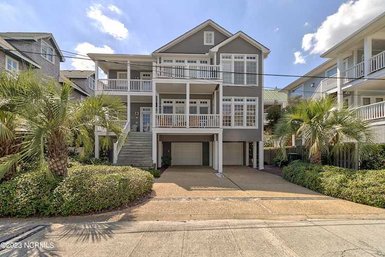 2 Sandpiper St Wrightsville Beach, NC 28480
