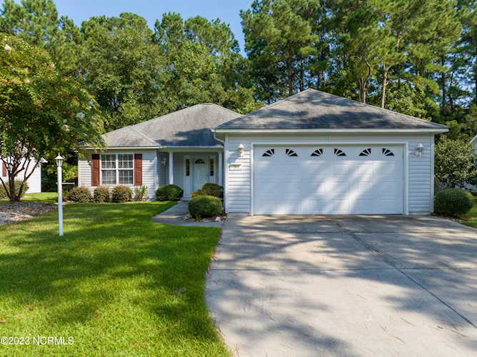 303 Jasmine S Swansboro, NC 28584