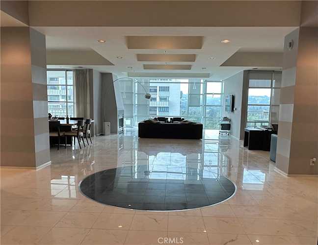 10380 Wilshire Blvd #1102, Los Angeles, CA 90024 | RubyHome Photo 1