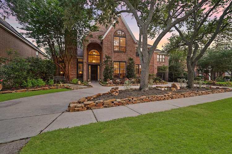 4303 Masters Dr League City, TX 77573