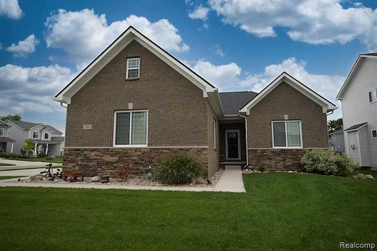 396 Edge Brook Dr Holly Twp, MI 48442 | MLS 20230073929 Photo 1