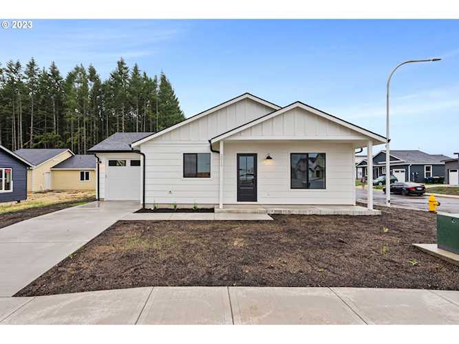 Buy, sell, or invest in property with Donna Roberts Group. Professional real estate services in Camas, WA & surrounding counties as well as Portland, OR Photo 1