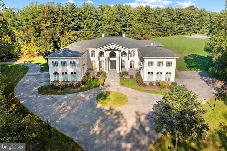 11640 W Winchester Ln Ellicott City, MD 21042