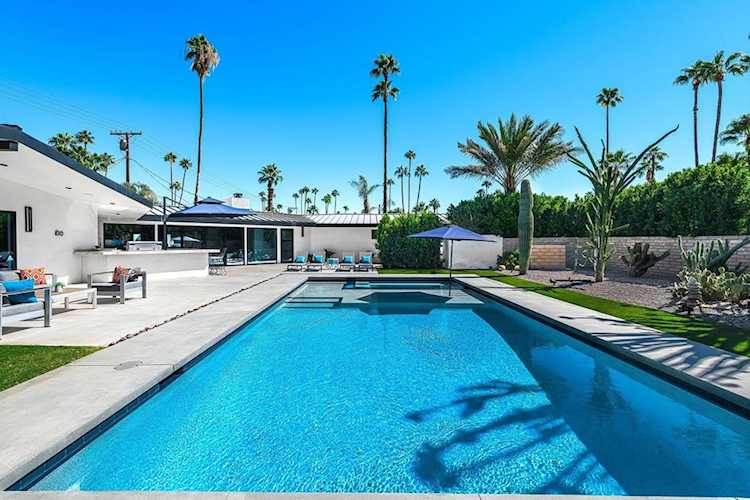 1052 E Mesquite Ave Palm Springs, CA 92264