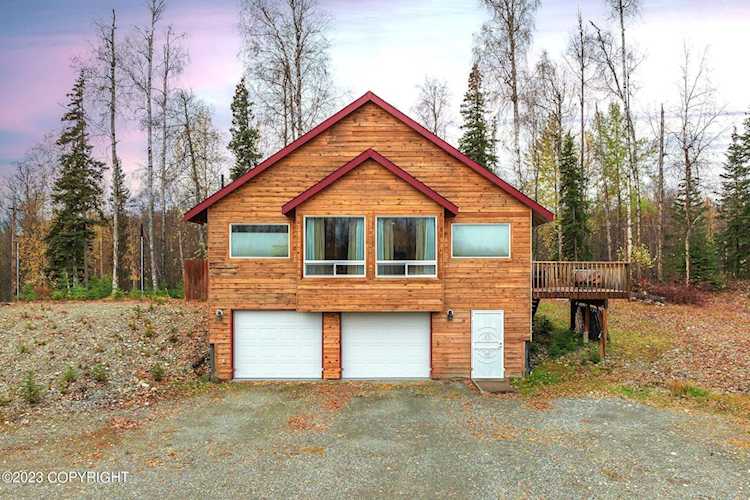 6469 Rains Dr Big Lake, AK 99652