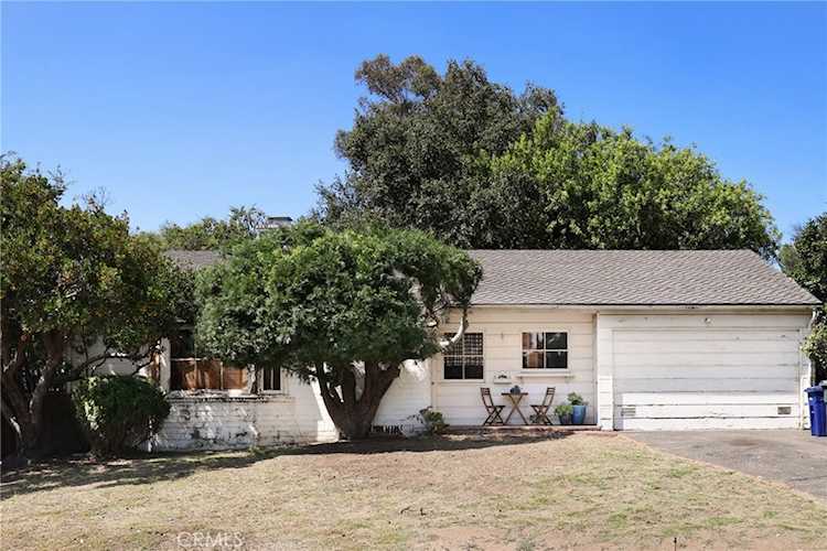 2077 Grand Oaks Ave, Altadena, CA 91001 | RubyHome Photo 1