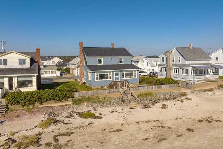 73 Atlantic Ave Wells, ME 04090