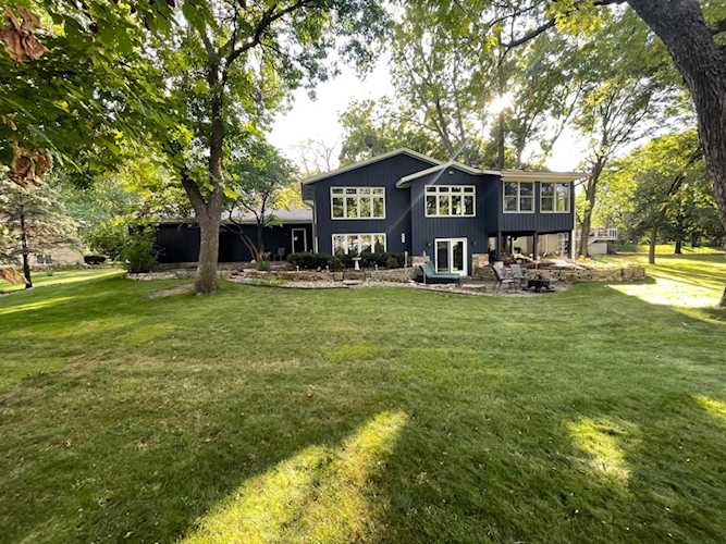 10037 Upton Road Bloomington, MN 55431