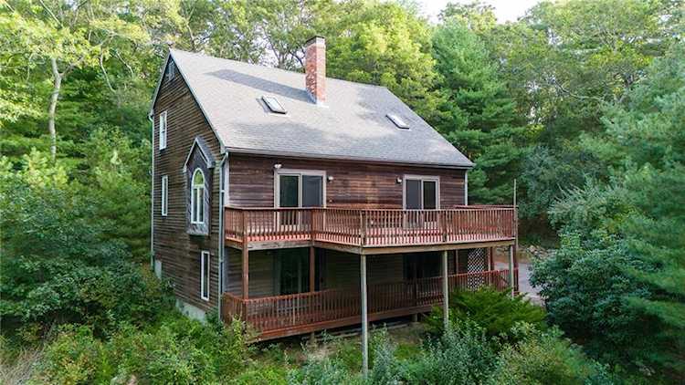 11 Arbutus Trl Charlestown, RI 02813 | MLS 1344042 Photo 1