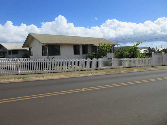 228 Waialua Pl Lanai City, HI 96763