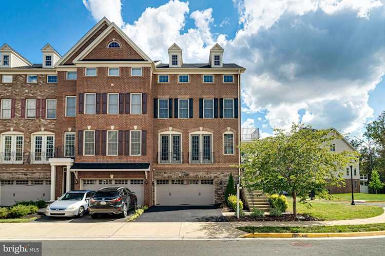 42637 Lancaster Ridge Terrace For Sale in Chantilly Photo 1