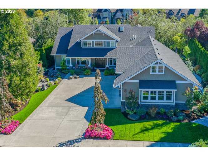 801 SE 201st AVE Camas, WA 98607