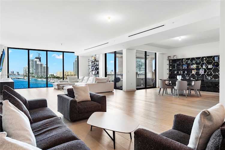 6882 Fisher Island Dr #6882 Miami Beach, FL 33109
