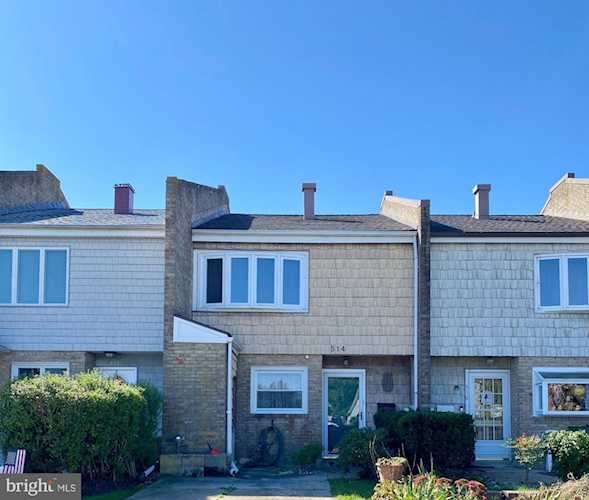 514 Anchor Dr Joppa, MD 21085