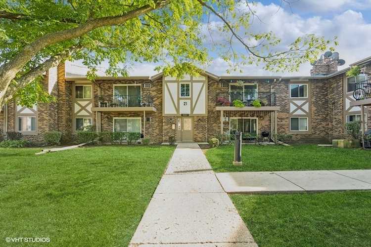 9S125 Lake Dr #208 Willowbrook, IL 60527