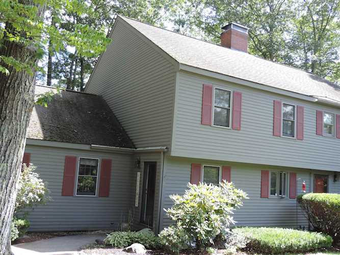 18 Coach Rd Exeter, NH 03833 | MLS 4966005 Photo 1