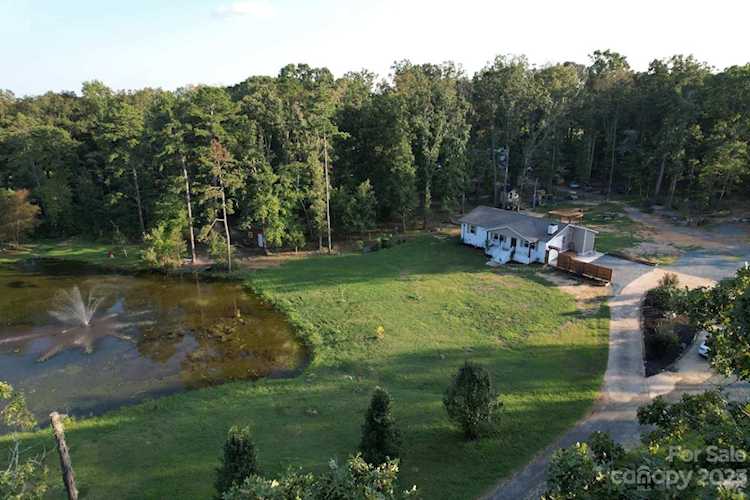 5618 Indian Trail Fairview Rd Indian Trail, NC 28079