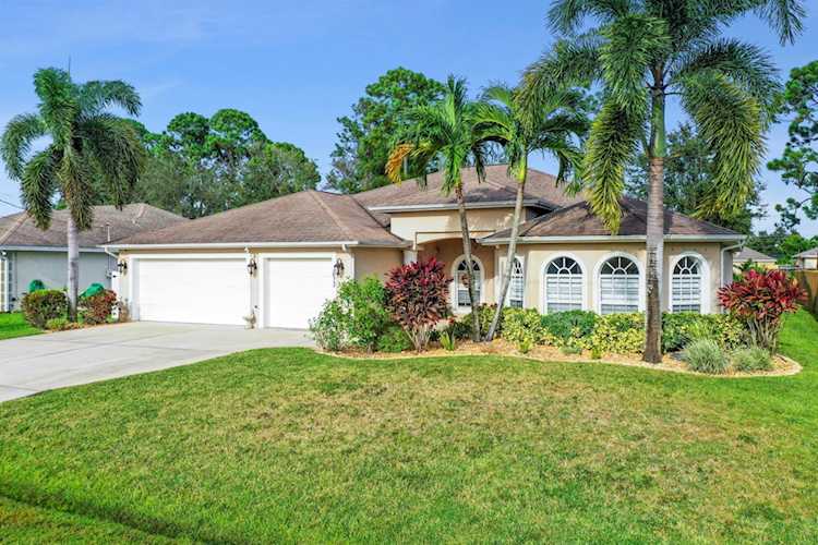 3673 SW Parsons Street Port St Lucie, FL 34953