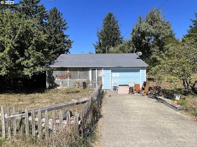 94213 Kerber DR Langlois, OR 97450
