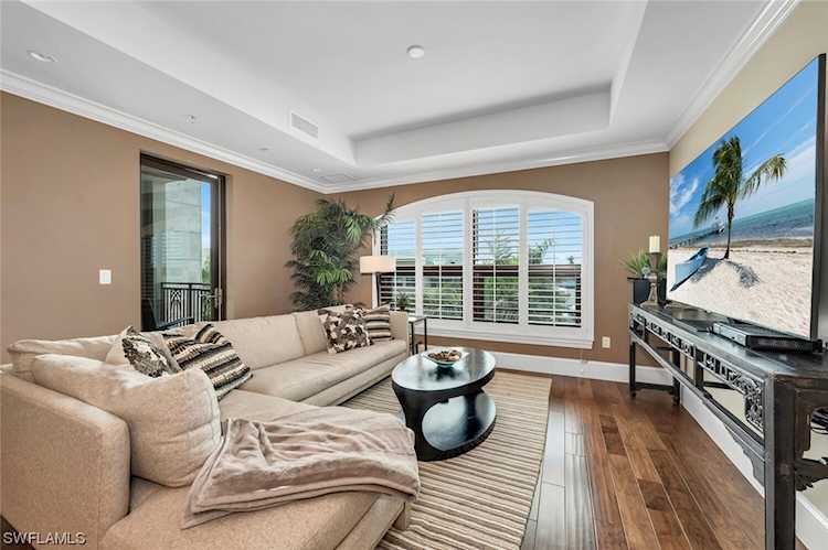 9115 Strada Place #5412 Naples, FL 34108