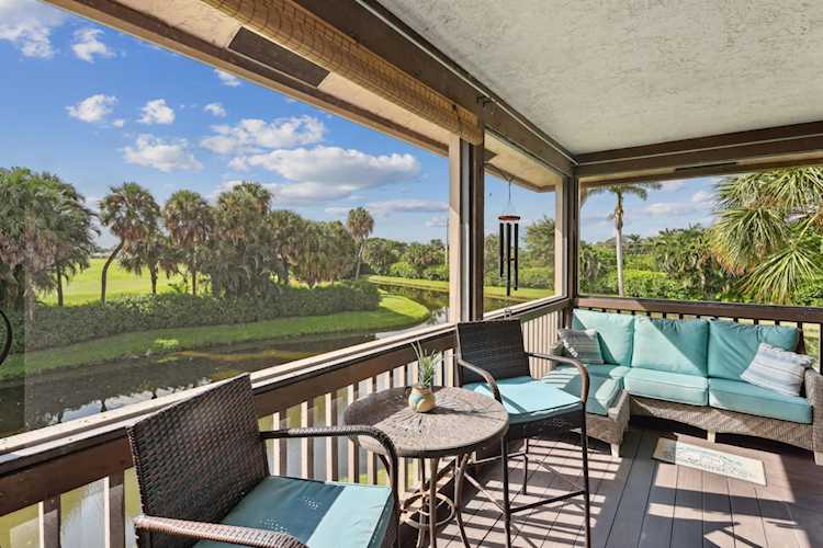 19213 Sabal Lake Drive Boca Raton, FL 33434