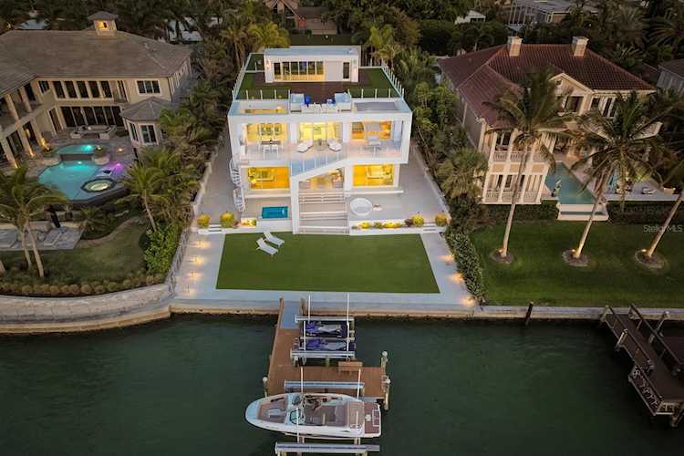 1325 Westway Dr Sarasota, FL 34236