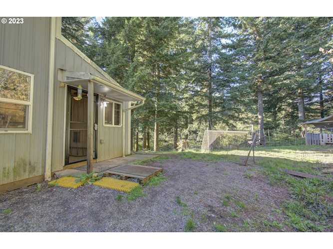 31921 NE 86th ST Camas, WA 98607