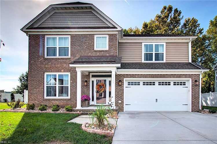 2521 Saint Martin Dr Suffolk, VA 23434