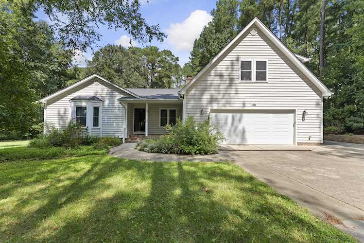 4499 Covered Bridge Road Clayton, NC 27527