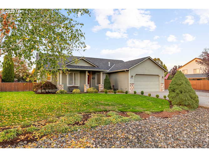 10406 NE 197th ST Battle Ground, WA 98604
