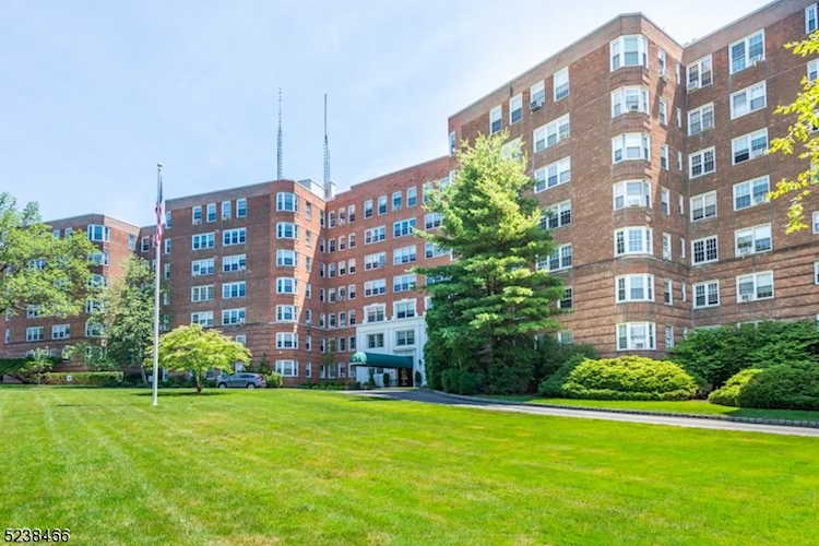 10 Crestmont Rd,Unit 6B Montclair Twp., NJ 07042