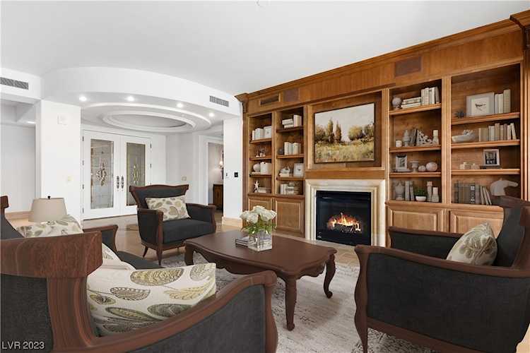 9101 Alta Dr #1001 Las Vegas, NV 89145