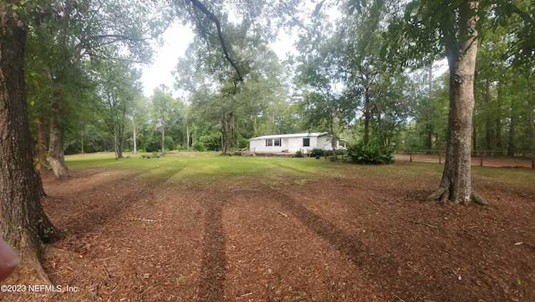 2376 Pine Hollow RD Green Cove Springs, FL 32043
