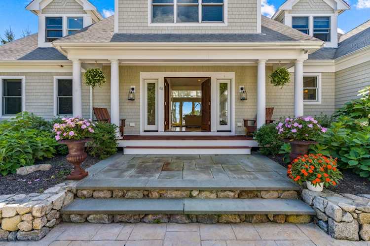 88 Eel River Road East Falmouth, MA 02536