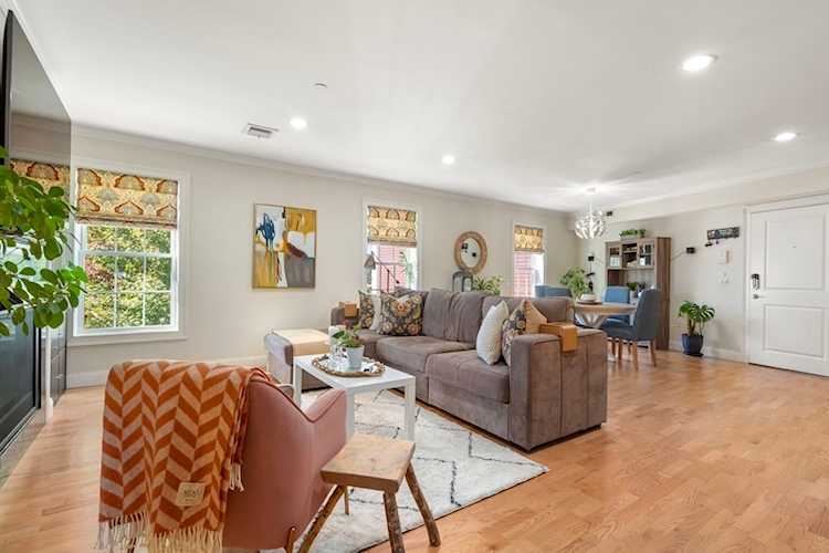 463 Rutherford #306 Boston, MA 02129