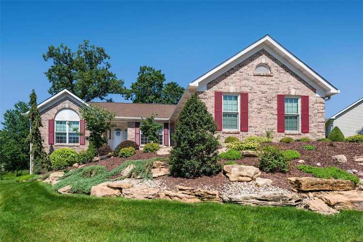 223 Whitmoor Forest Ct Weldon Spring, MO 63304