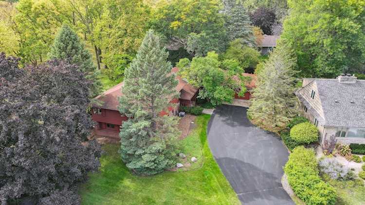 1625 Edgcumbe Road Saint Paul, MN 55116