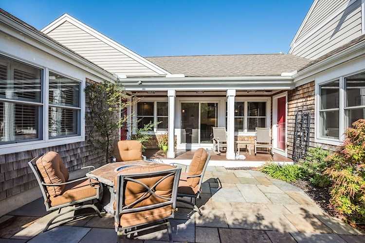 29 Whitcomb Garden #29 Plymouth, MA 02360
