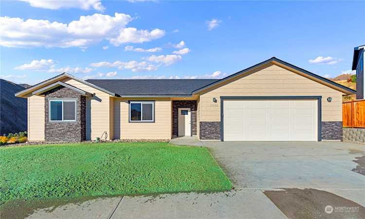 10002 Numeral Pointe Place Entiat, WA 98822