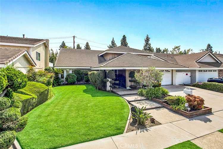10196 Sunn Ave, Fountain Valley, CA 92708 | RubyHome Photo 1