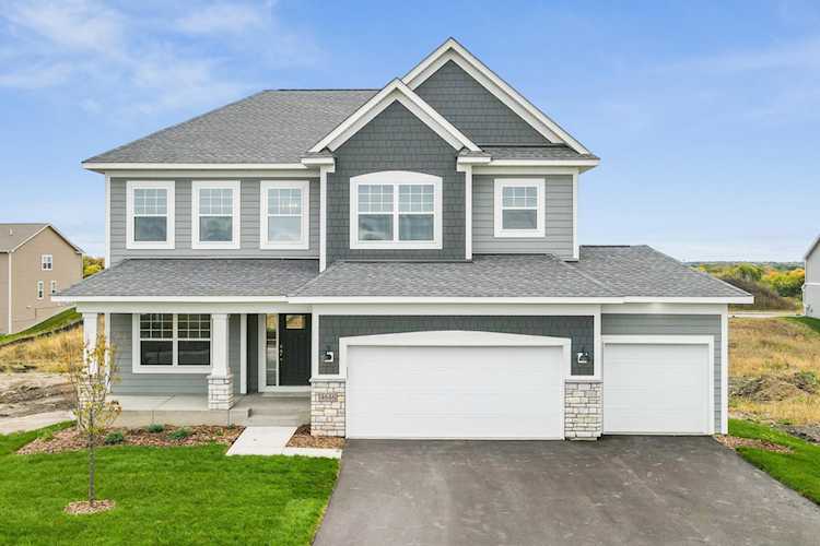 4646 Carnation Court Minnetrista, MN 55331