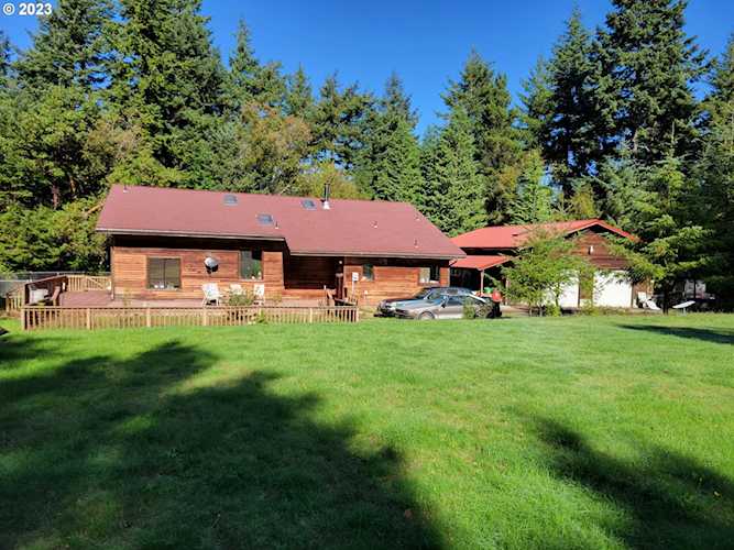 87799 Holly LN Bandon, OR 97411