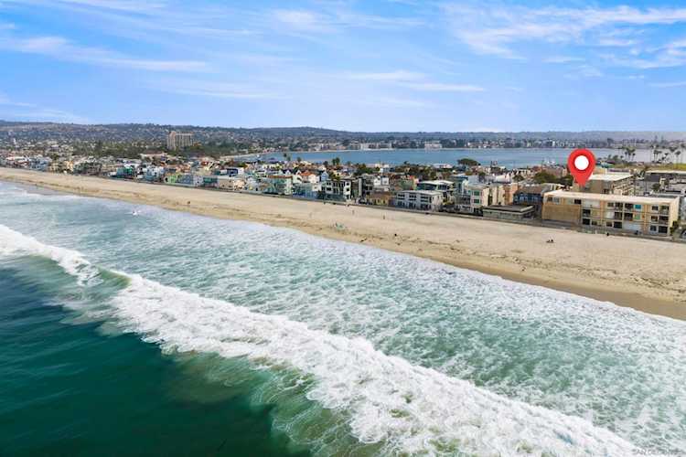 3755 Ocean Front Walk #2 San Diego, CA 92109