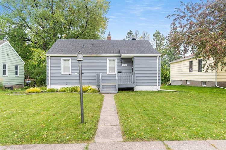 5710 Wyoming Street Duluth, MN 55804