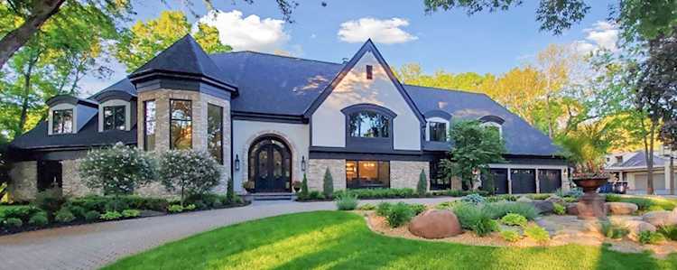 4801 Rolling Green Parkway Edina, MN 55436
