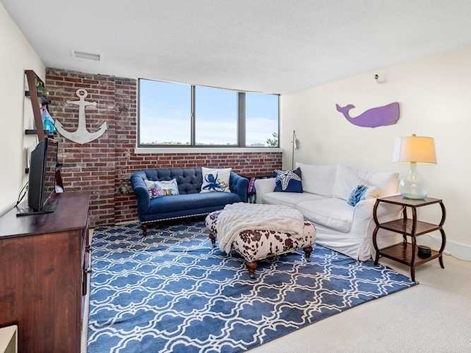 42 8th Street #5505 Boston, MA 02129